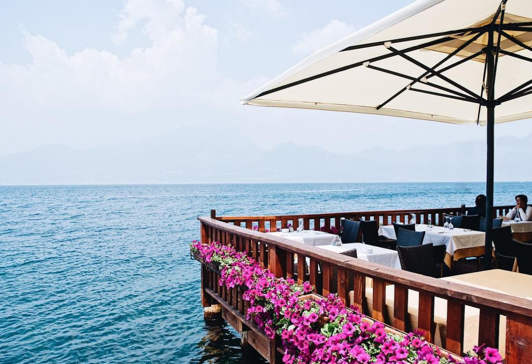 Outdoor restaurant umbrella deck