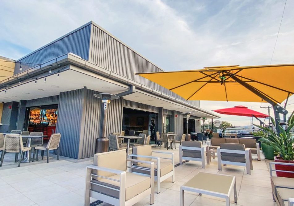 Outdoor Patio Umbrellas